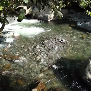 Chalet Al Lado Del Rio Pance Cali